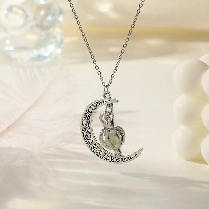 Collier Pendentif en Pierre de Lune - Bijou Élégant et Tendance