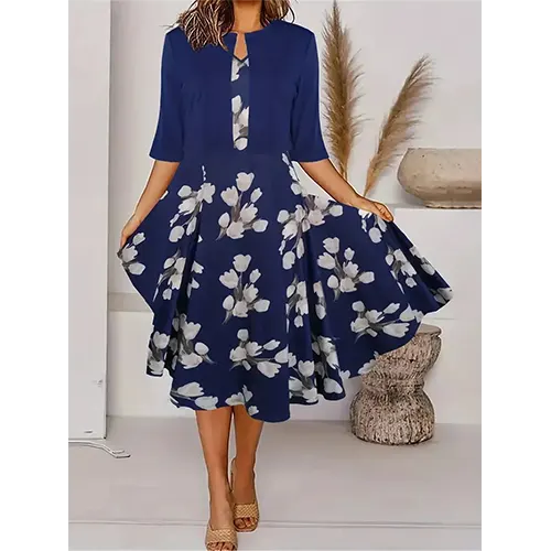 Abito floreale con blazer per donne invitate a un matrimonio | Midi