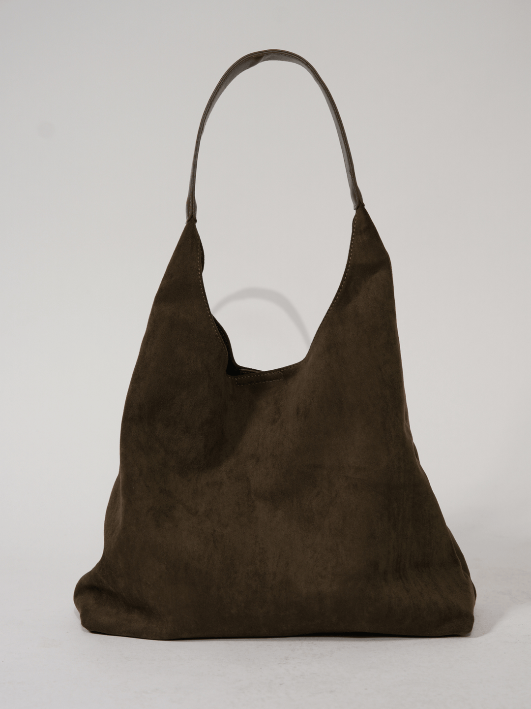 Sac à main en daim pour tous les jours.