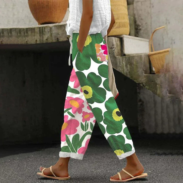 Pantalon à l'imprimé floral frais