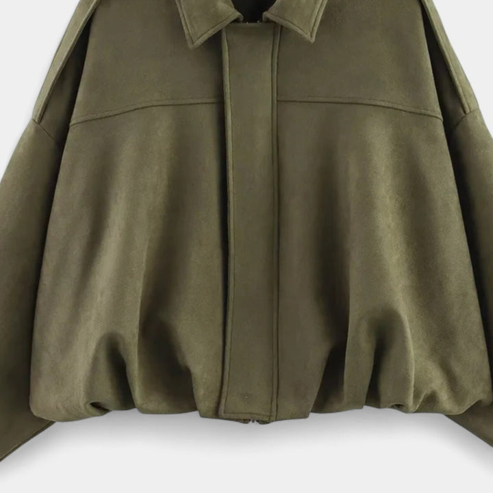 Curie Paris | Veste pour femme d'inspiration militaire en simili-suède