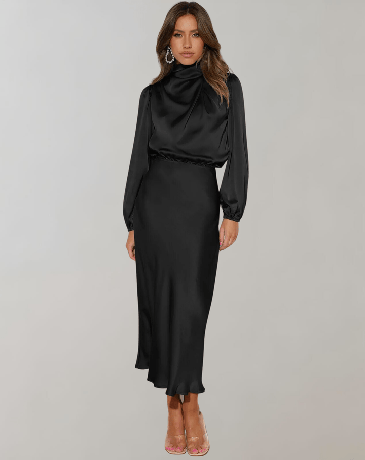 Robe en tissu satinée