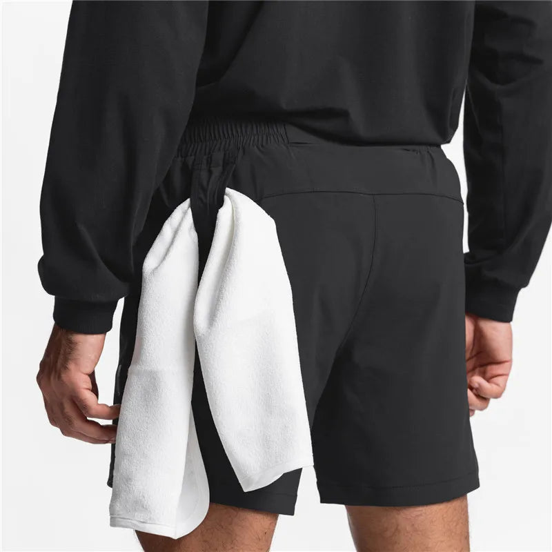 Short de Course Conrad pour Hommes – Léger, Respirant et Confortable