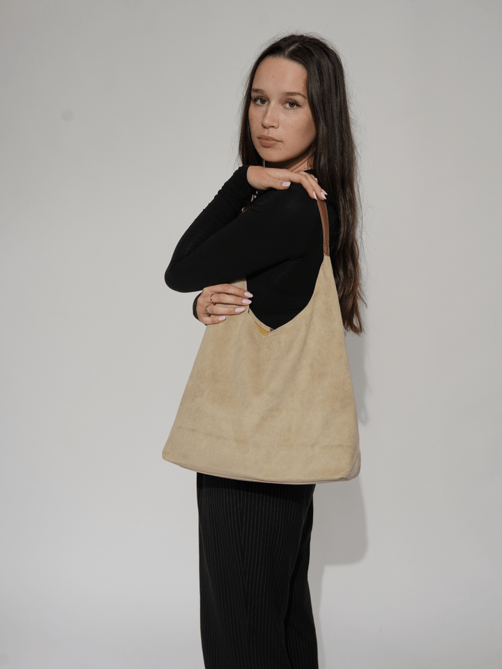 Sac à main en daim pour tous les jours.