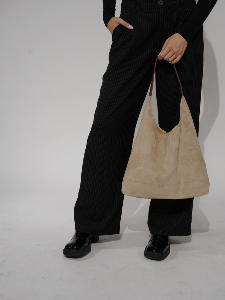 Sac à main en daim pour tous les jours.
