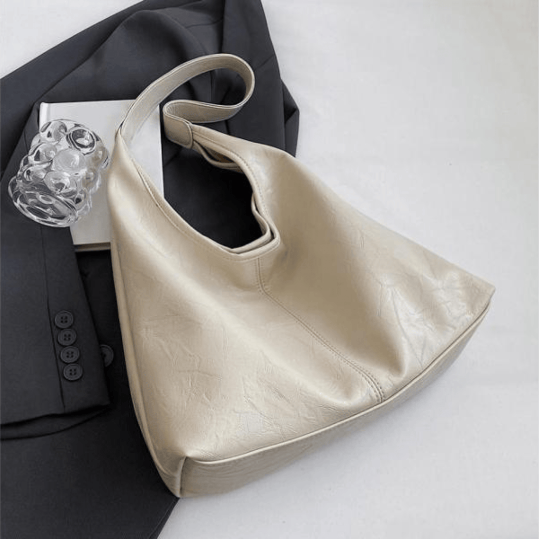 Sac à Bandoulière en Cuir Vieilli – Élégance Rustique et Pratique