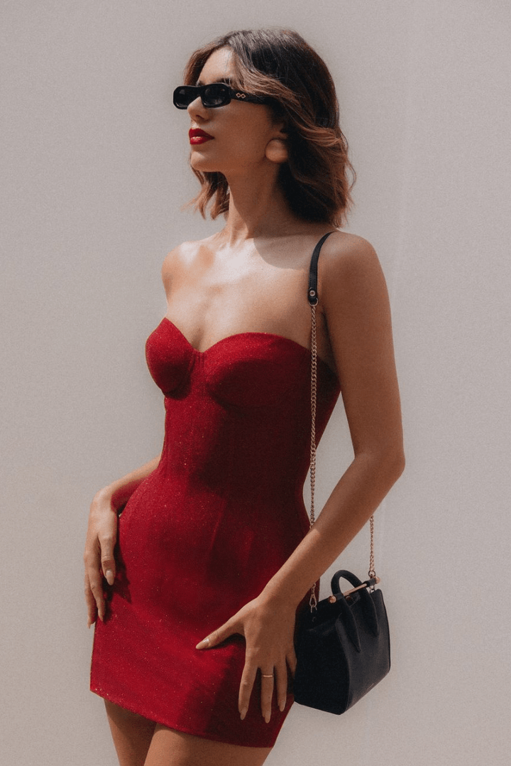 Margaux - Robe courte sans bretelles avec corset