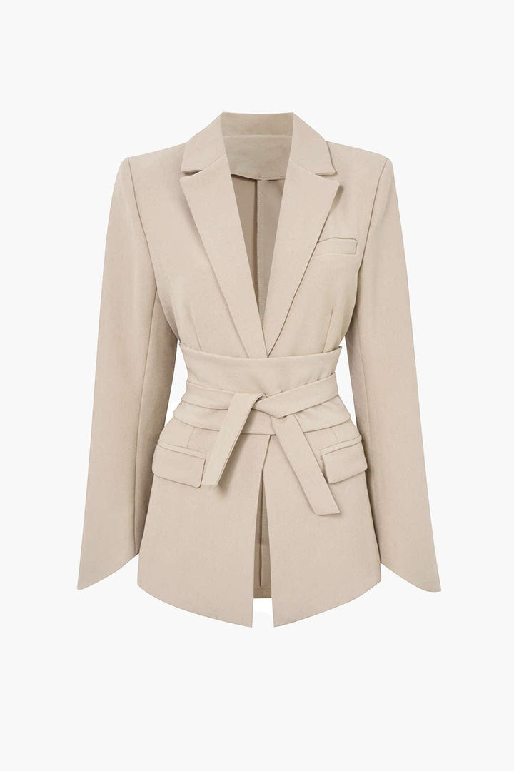 Blazer ceinturé à col à revers
