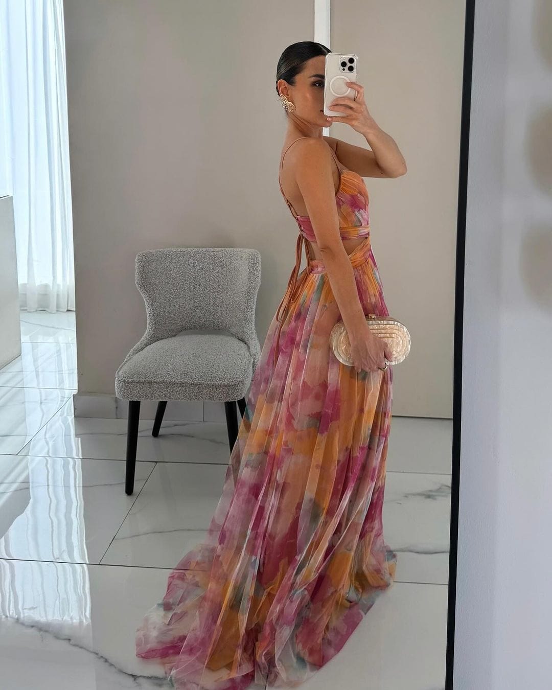 Robe longue à lacets