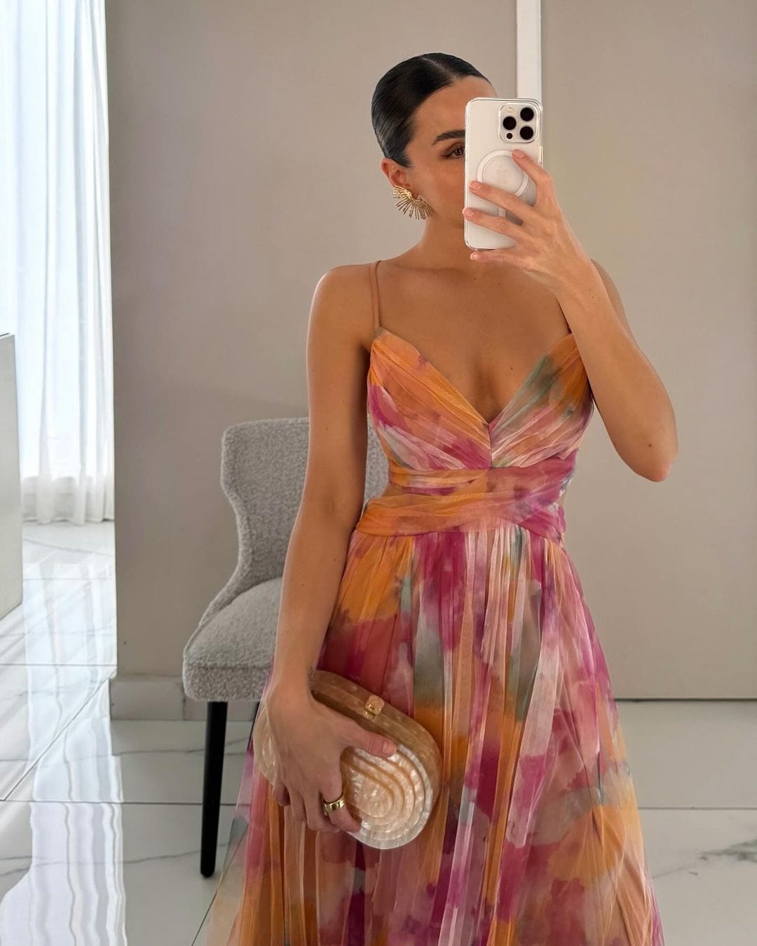 Robe longue à lacets