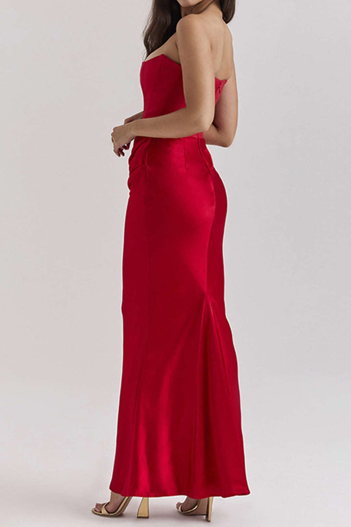 Robe de soirée longue en forme de sirène.