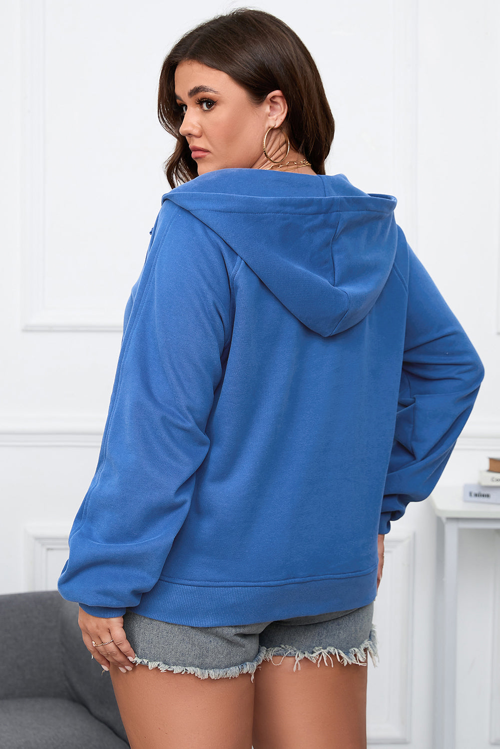 Bastien – Hoodie grande taille avec fermeture éclair et effet lavé minéral en bleu