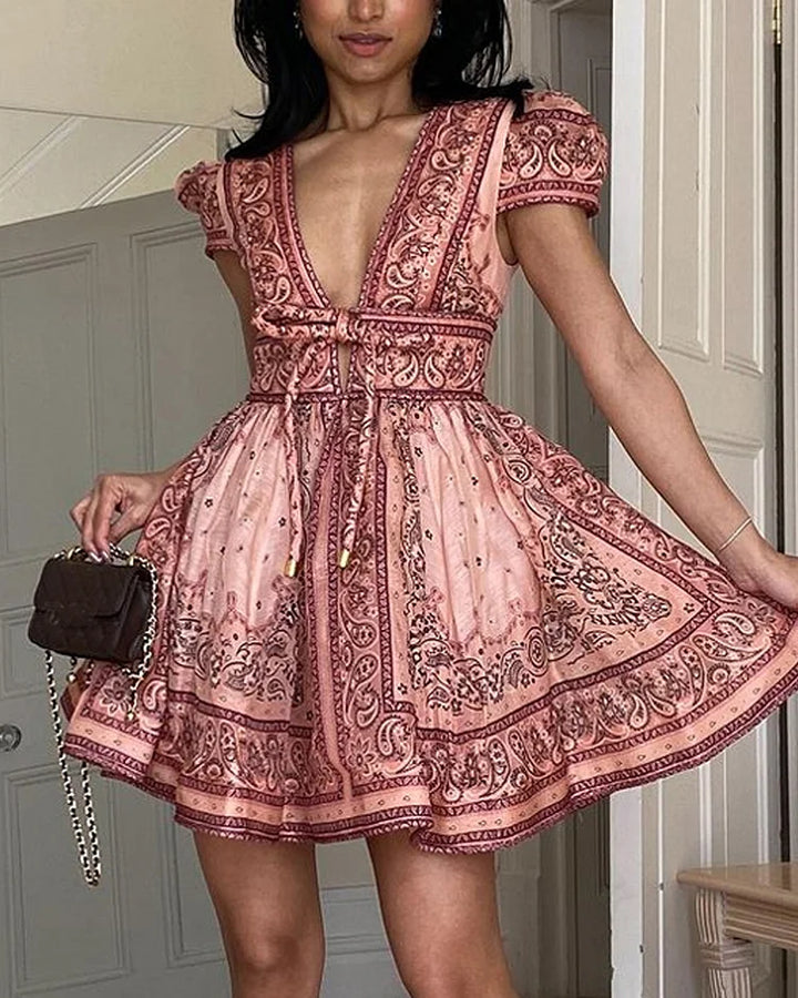 Mini-Bohème-Kleid mit Blumenmuster, Puffärmeln und tiefem V-Ausschnitt