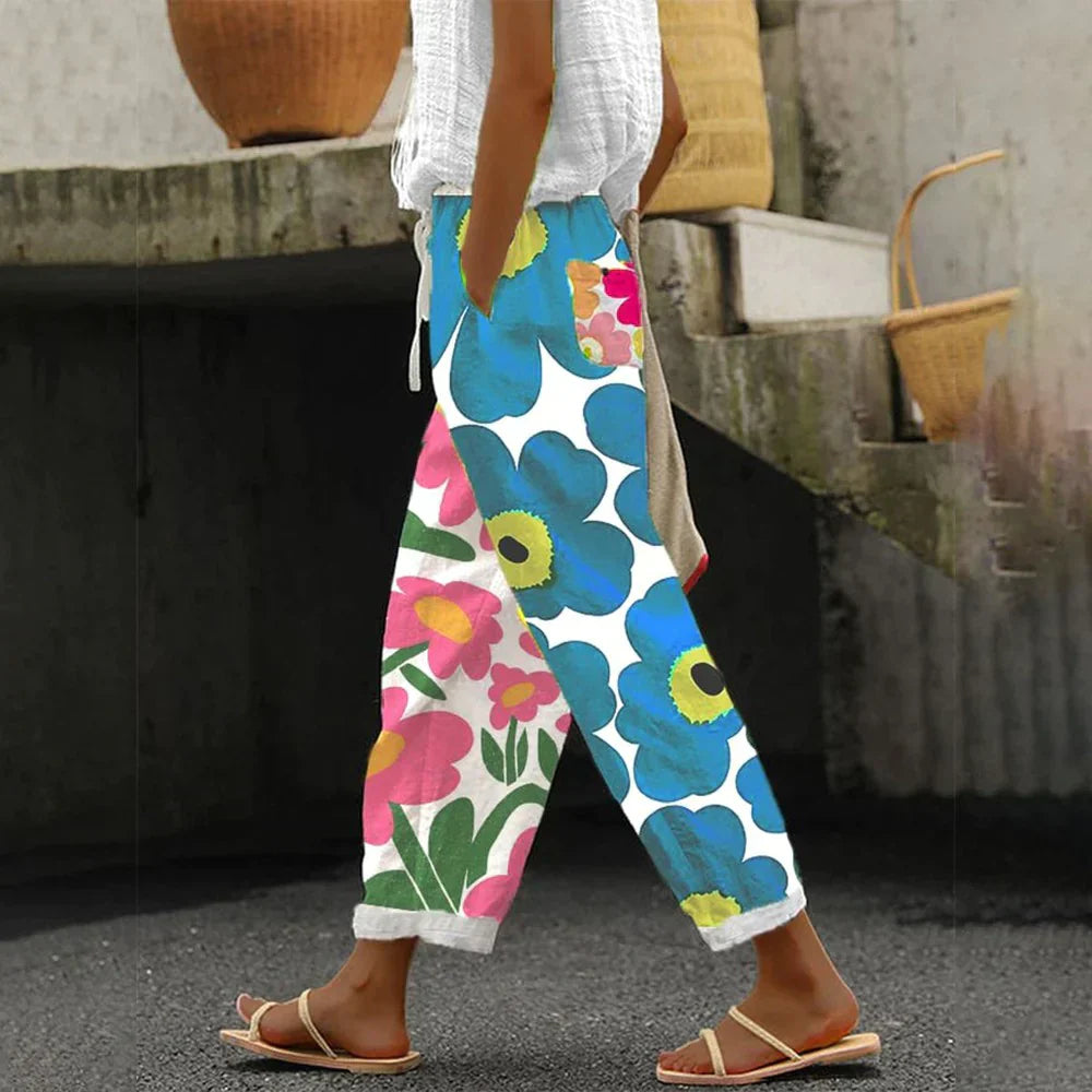 Pantalon à l'imprimé floral frais