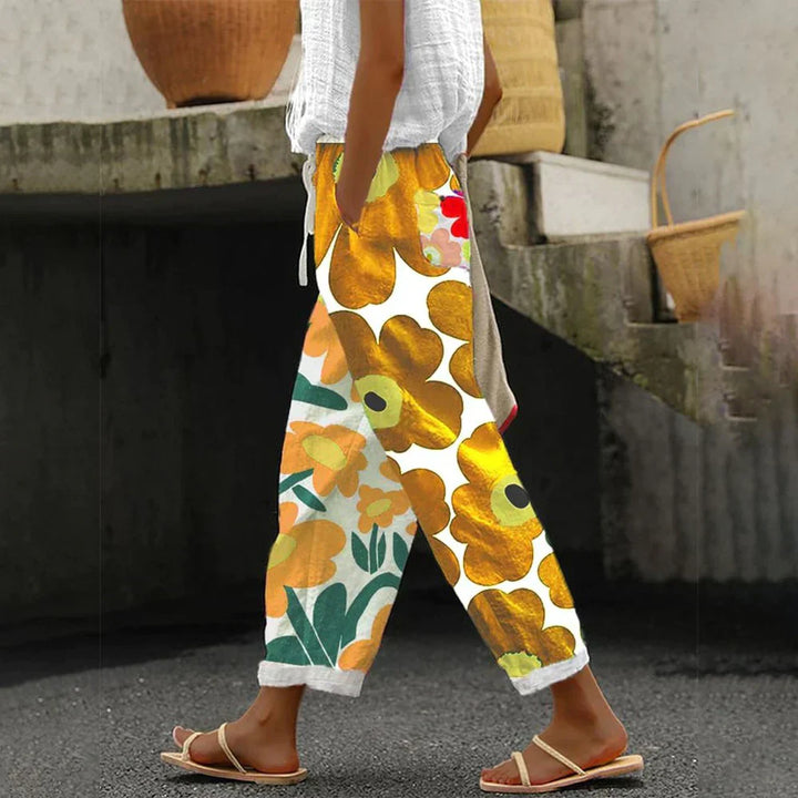 Pantalon à l'imprimé floral frais