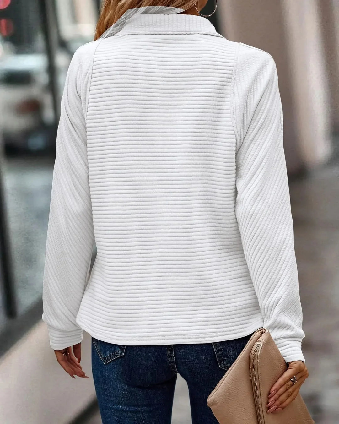 Pull chic, élégant et confortable avec fermeture éclair pour femme.