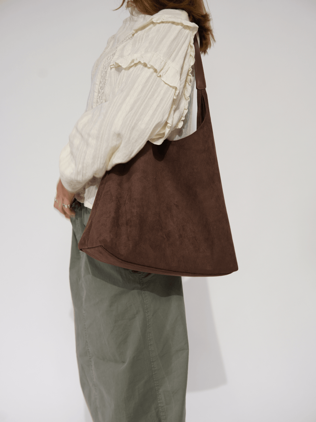 Sac à main en daim pour tous les jours.