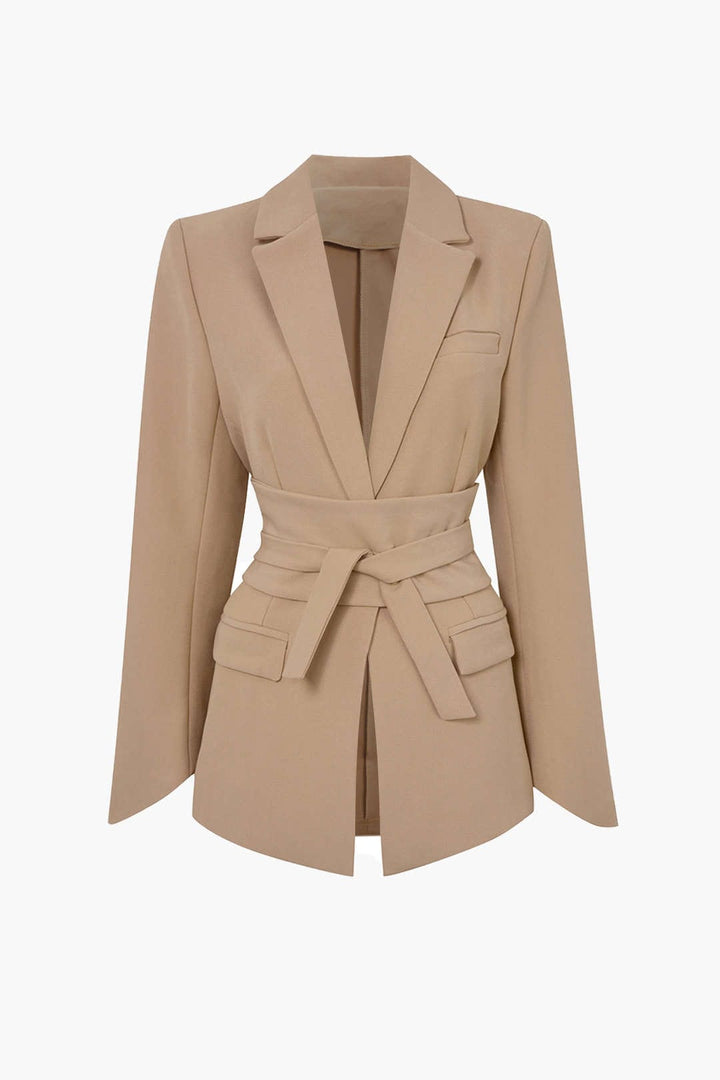 Blazer ceinturé à col à revers