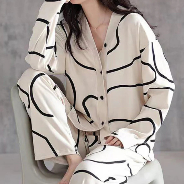 Pyjama Femme Moderne 2 Pièces – Ensemble Boutonné à Imprimé Abstrait – Tenue de Nuit Confort et Style