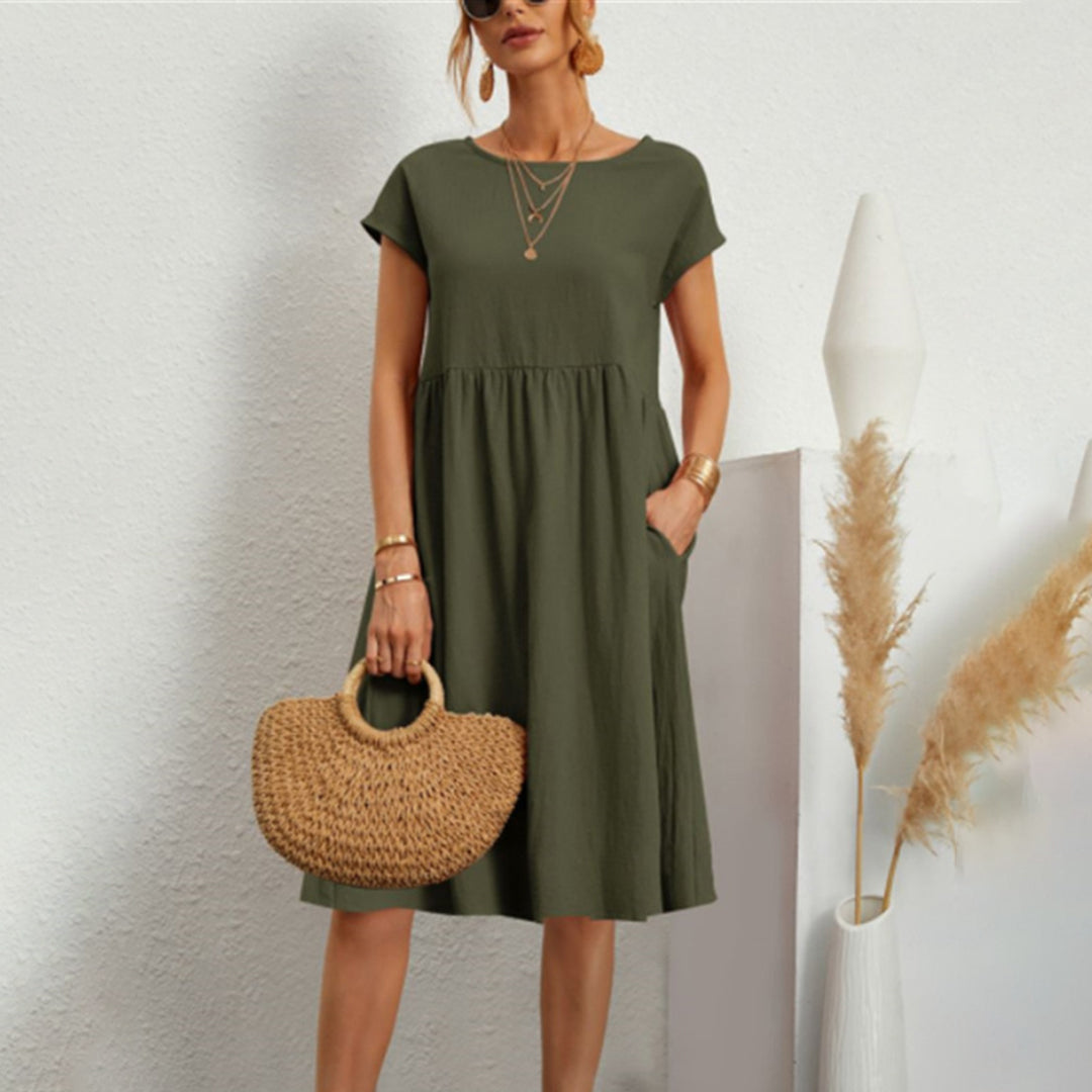 Robe Blanche Femme – Coupe Évasée – Style Bohème Chic – Manches Courtes & Poches Pratiques