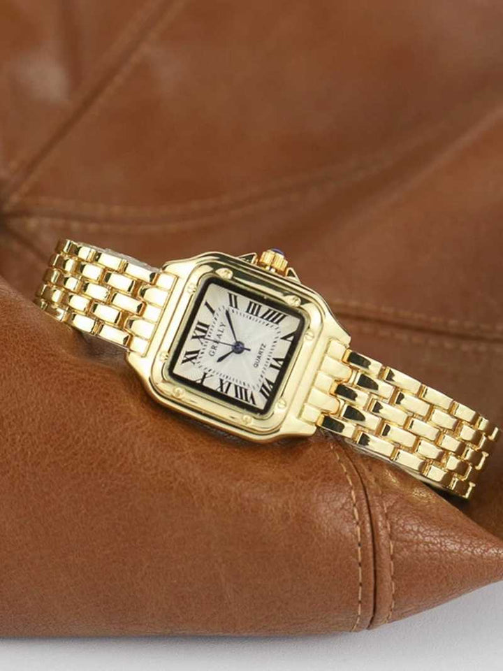 Montre à quartz de forme carrée de luxe.