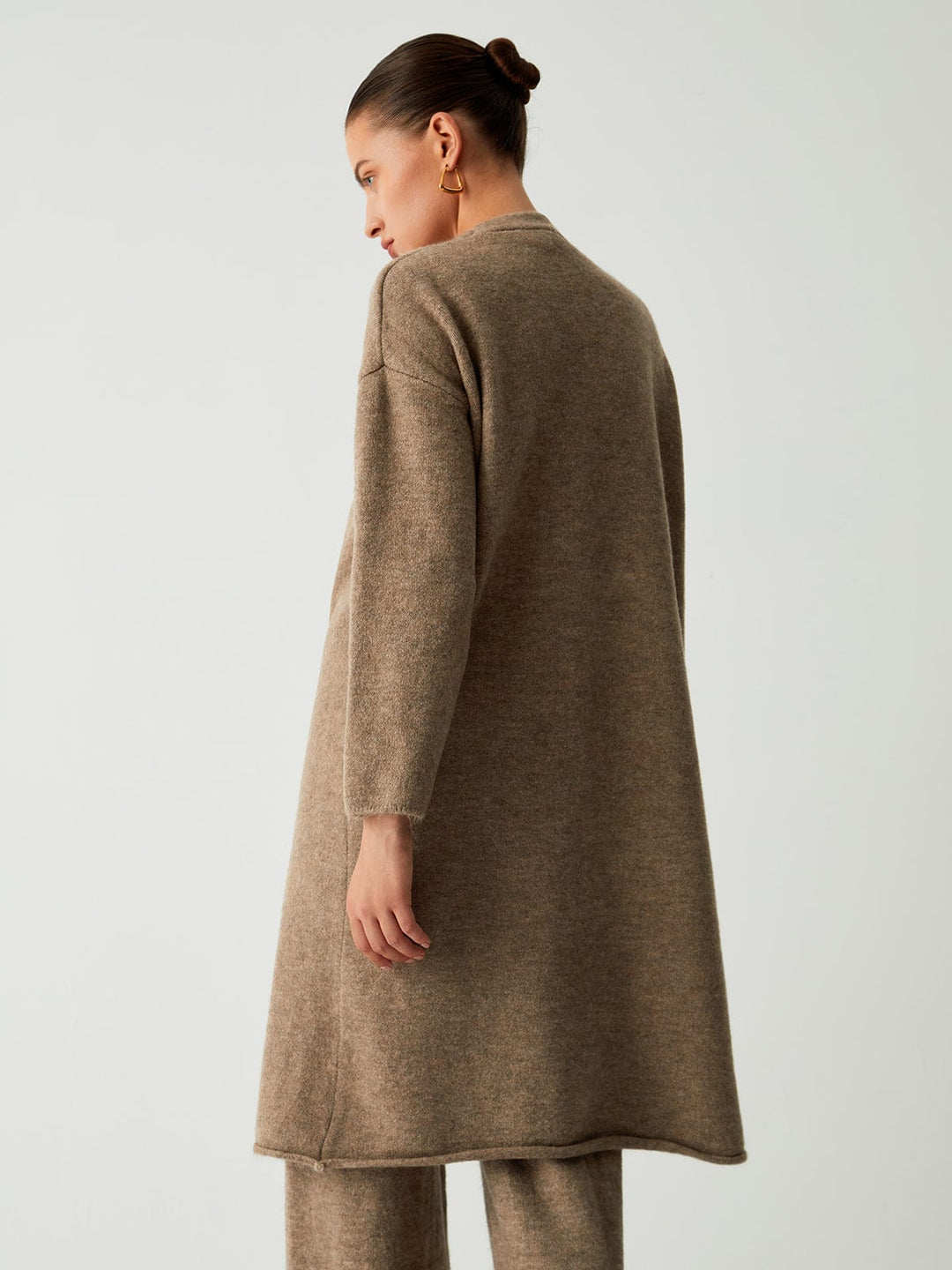 Ensemble de trois pièces.
