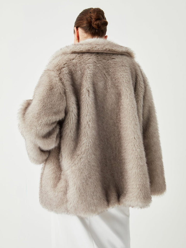 Manteau Oversize en Fausse Fourrure - Élégance et Confort