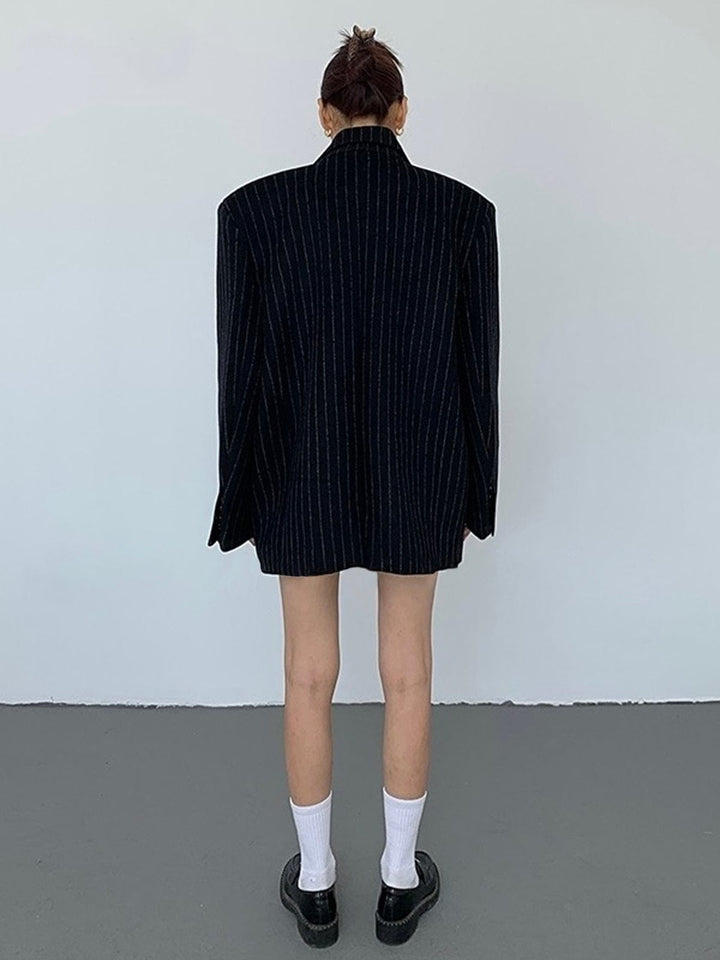 Blazer oversized à fines rayures