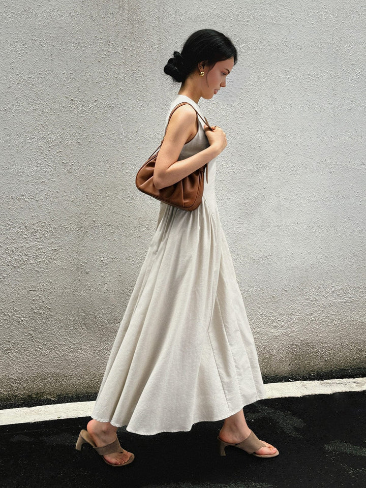 Robe longue avec décolleté en V