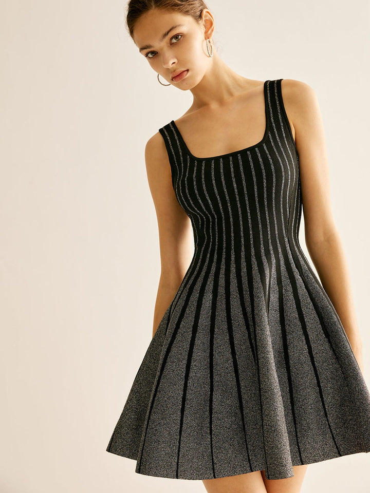 Robe Pull Rayée Élégante avec Paillettes - Parfaite pour les Occasions Spéciales
