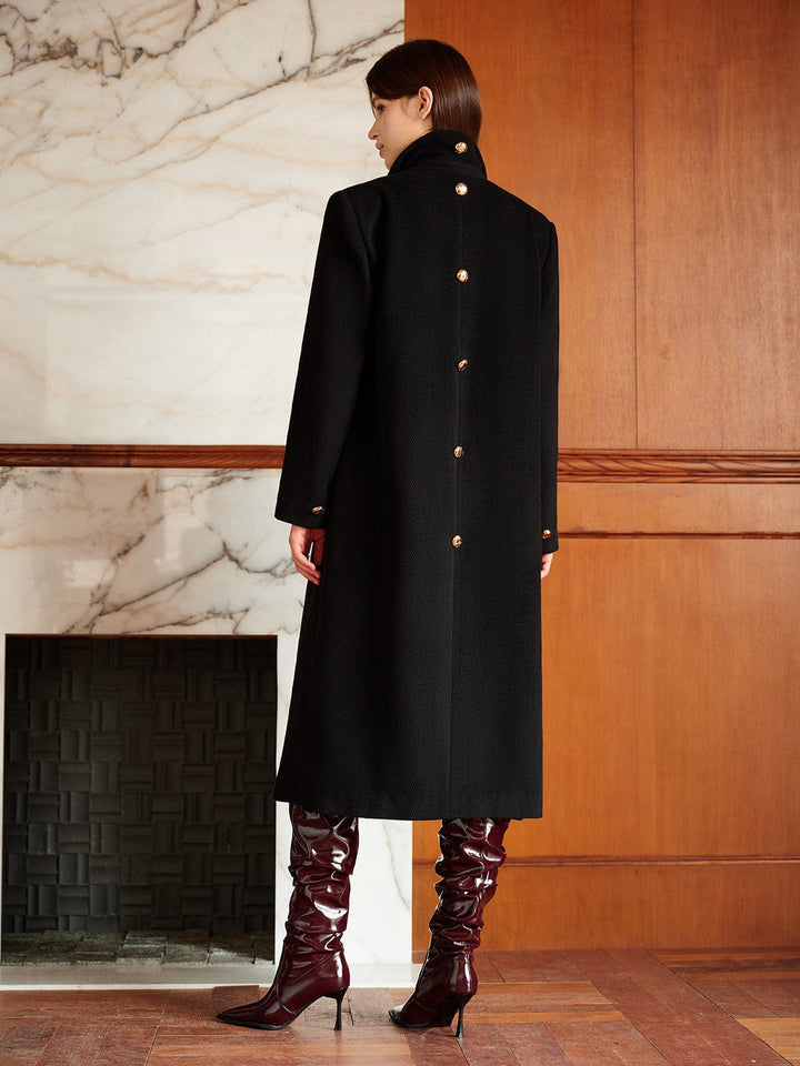 Veste chic avec une ceinture.