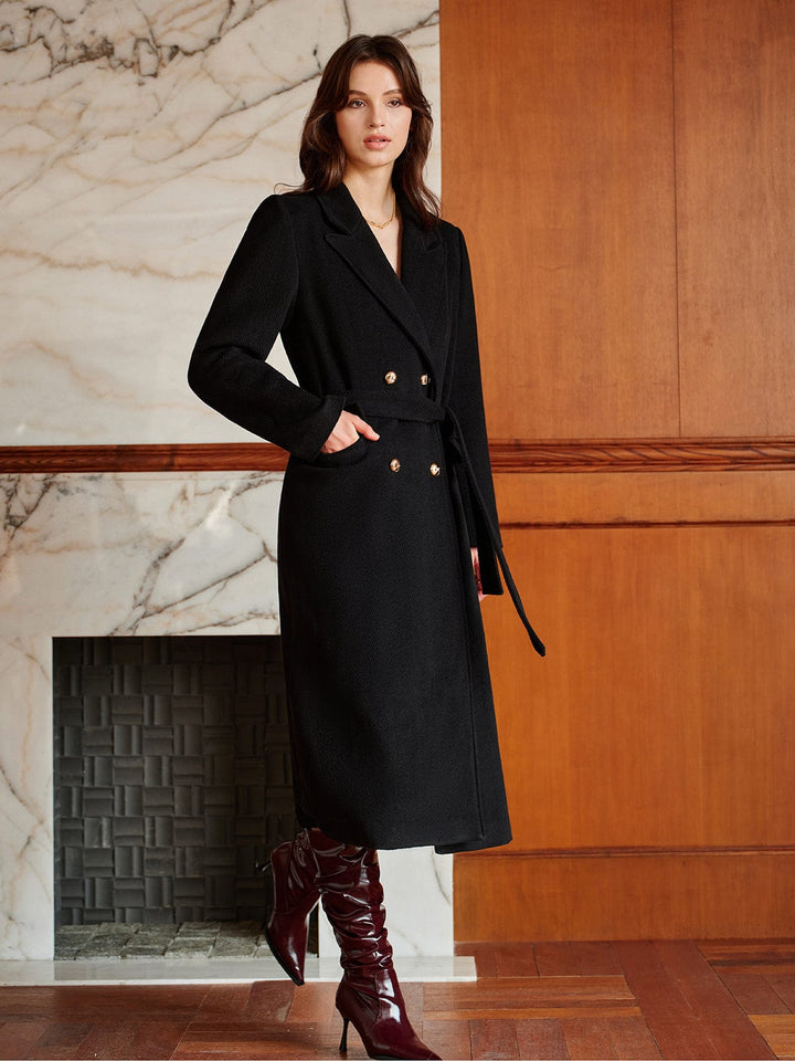 Veste chic avec une ceinture.