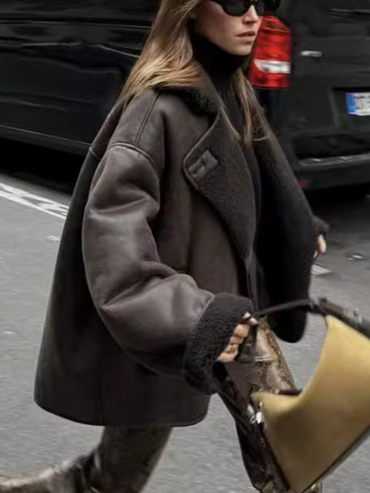 Celine - Manteaux en simili-cuir chaud avec col à revers