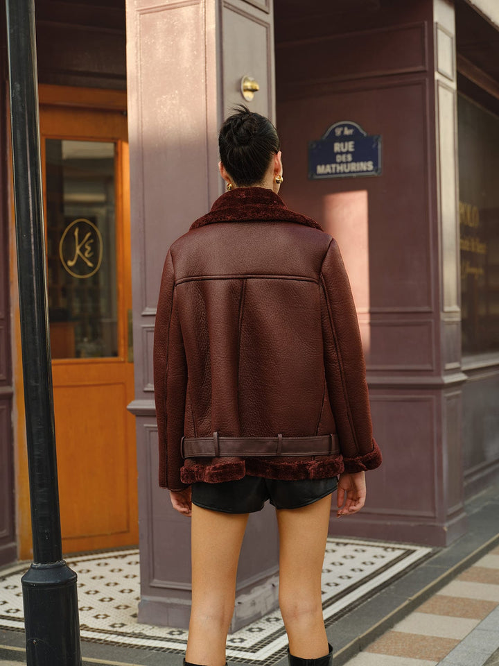 Célia - Veste chic en suédine avec doublure en fausse fourrure et ceinture