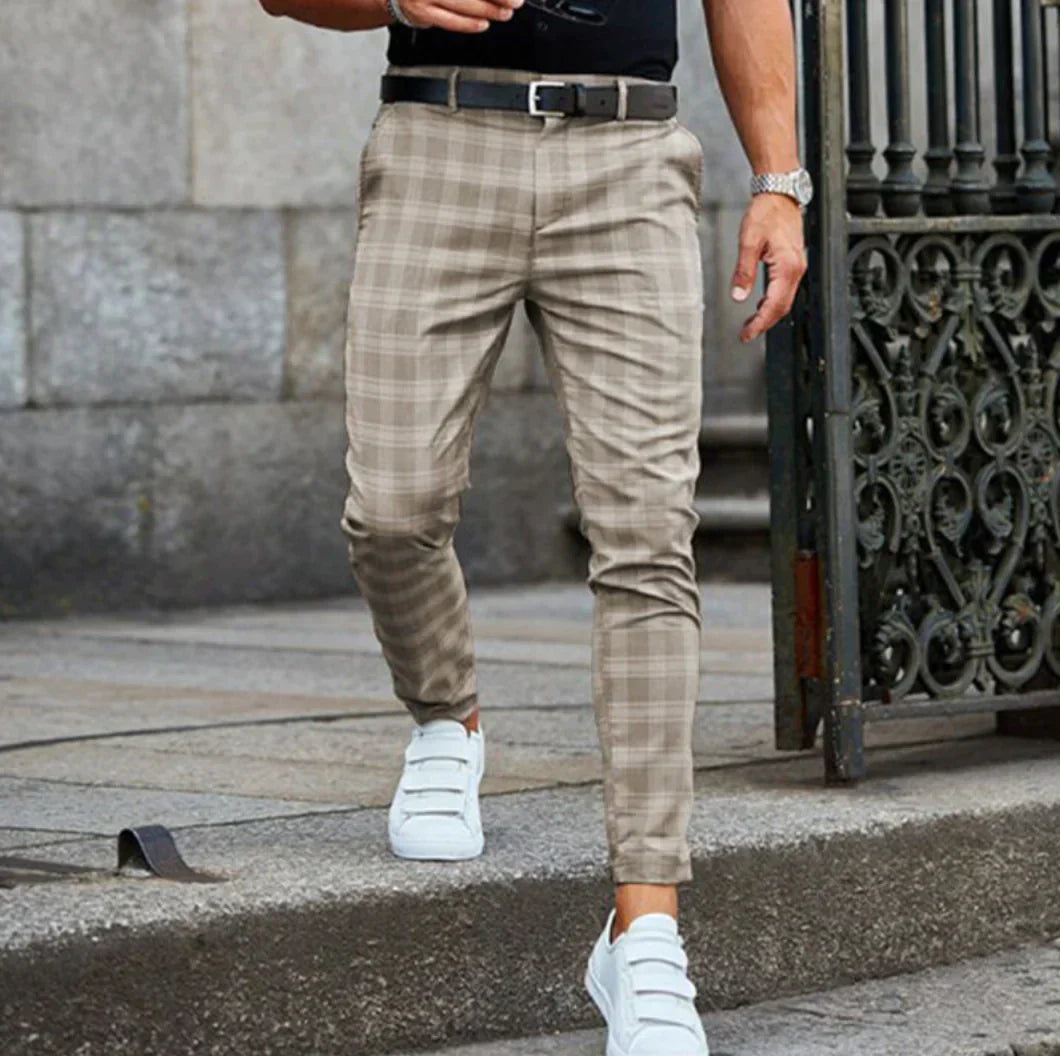 Deiyei | Modern and stylish chinos for men