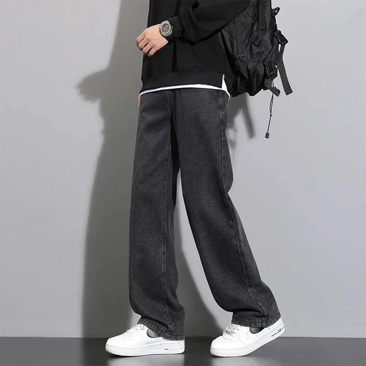 Moderne lässige Jeanshose für Herren