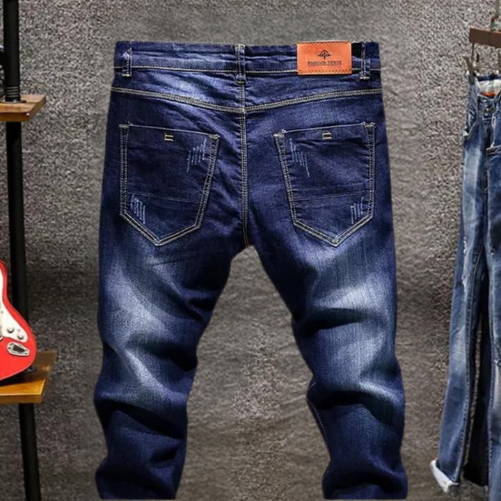 Lothar | Modern and stylish jeans for men
