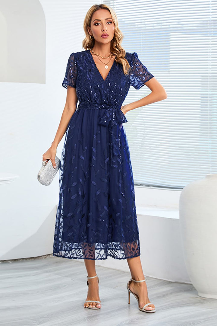 Formelles und raffiniertes Sommerkleid