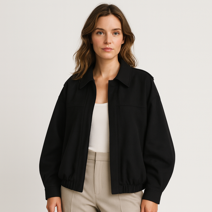 Curie Paris | Veste pour femme d'inspiration militaire en simili-suède