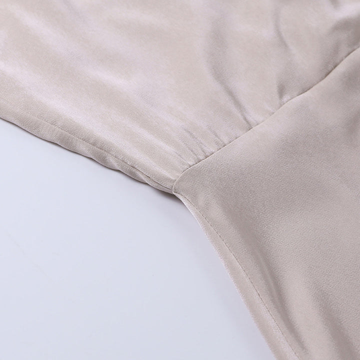 Abito Elegante ANDROMEDA – Raffinatezza e Modernità per Ogni Occasione