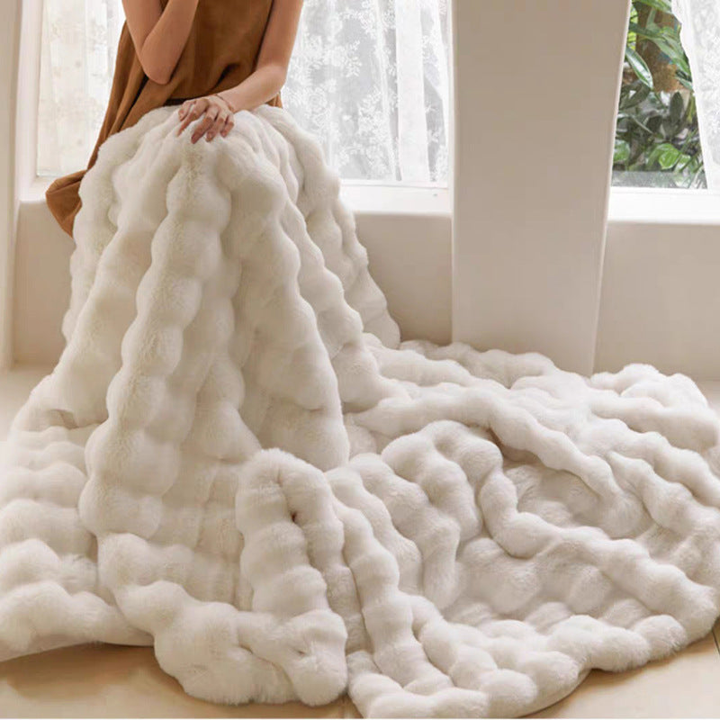 Super comfortable fur blanket - luxurious warmth | Cozy Home