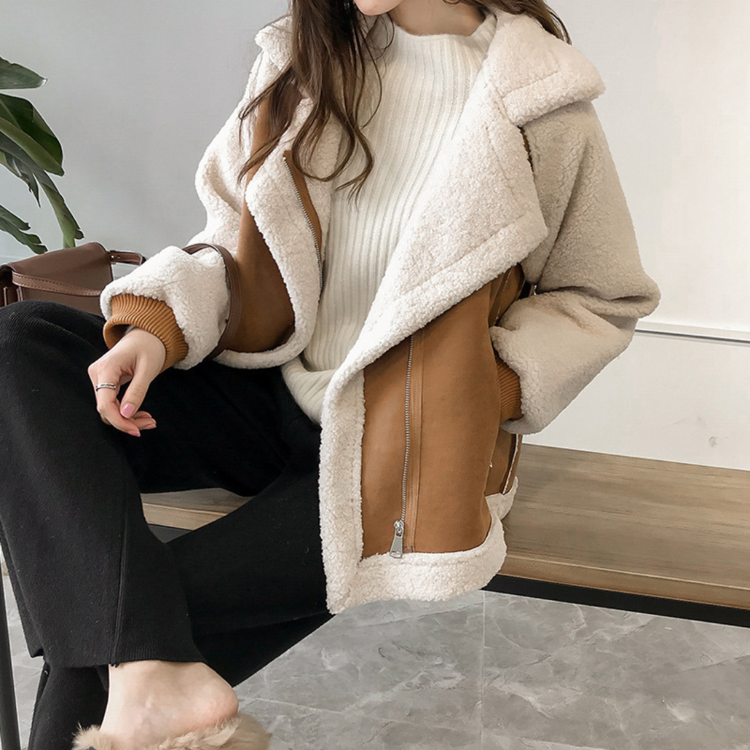 Agathe - Veste en borreguito combinée, alliant confort et style pour un look d'hiver tendance