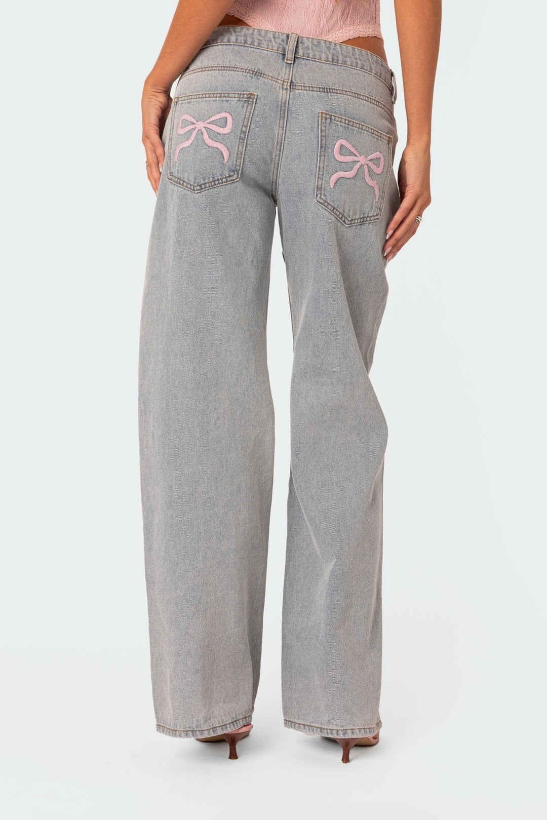 Jean Avenlith Bow-Tie Loose Fit : Confort et Élégance Décontractée