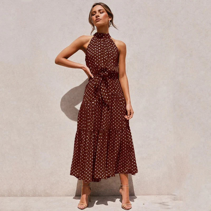 Langes Rückenfreies Kleid mit Punkten