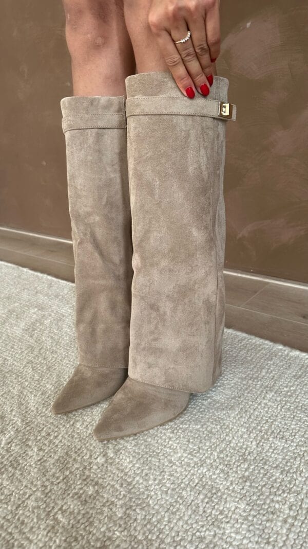 Bottes en fourrure souple