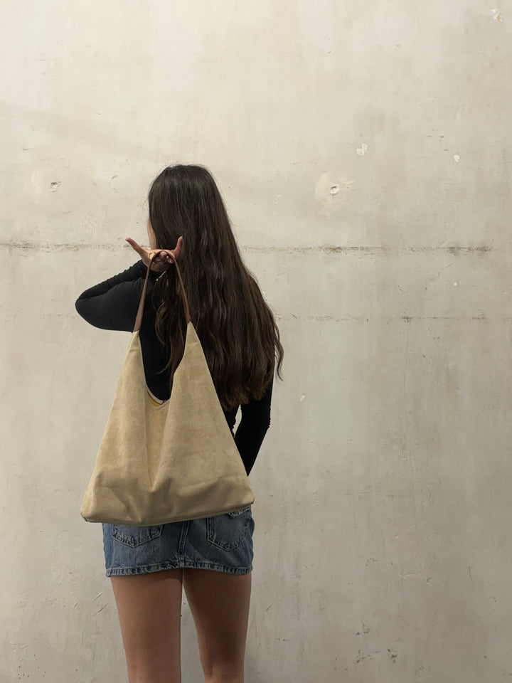 Sac à main en daim pour tous les jours.