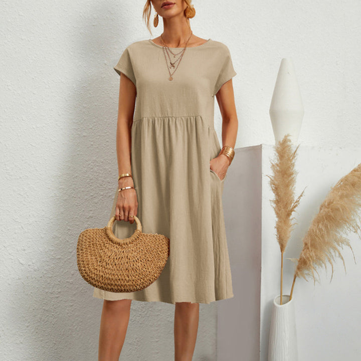 Robe Blanche Femme – Coupe Évasée – Style Bohème Chic – Manches Courtes & Poches Pratiques