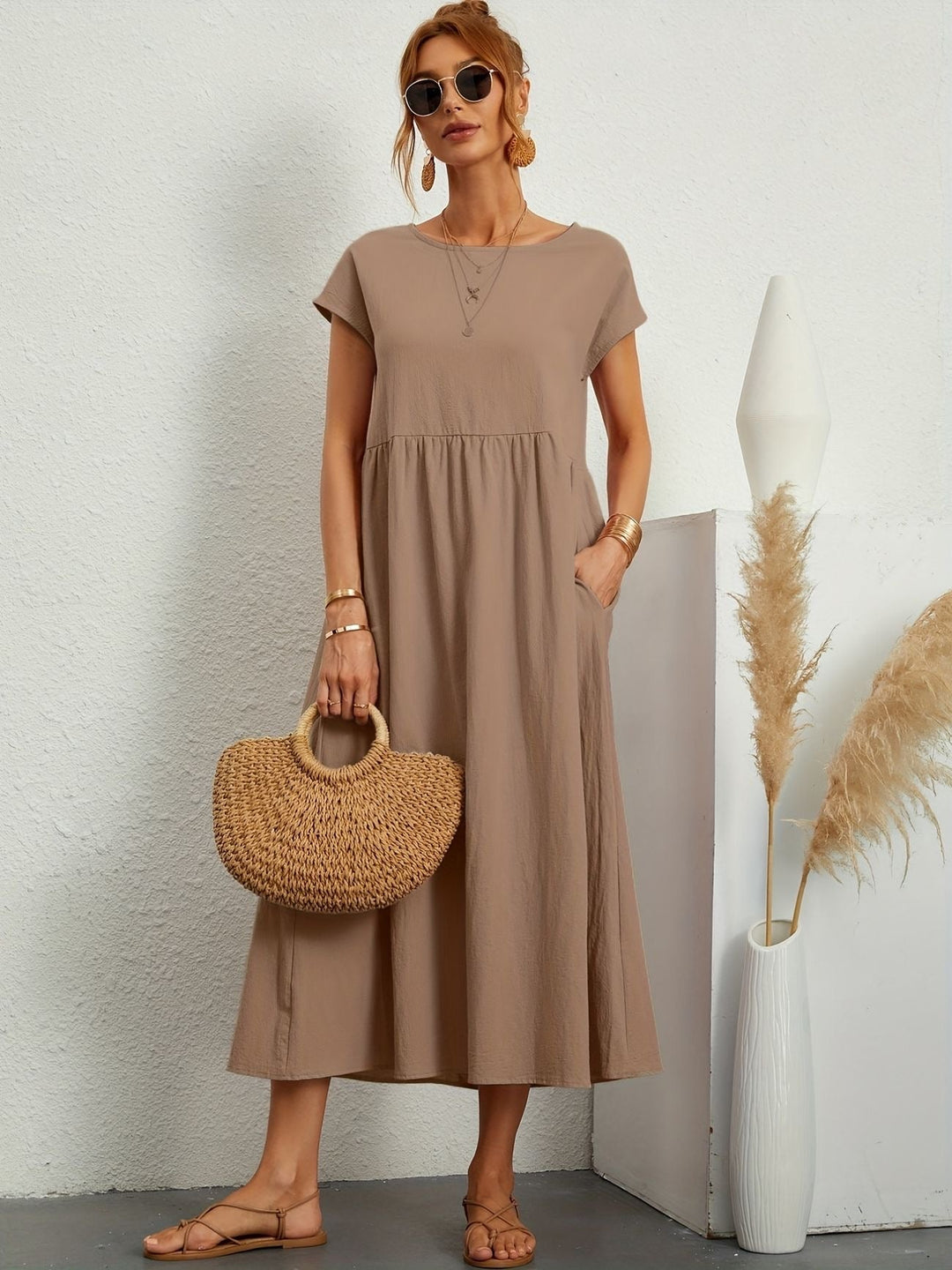 Chiara | Vestito da tempo libero scollato