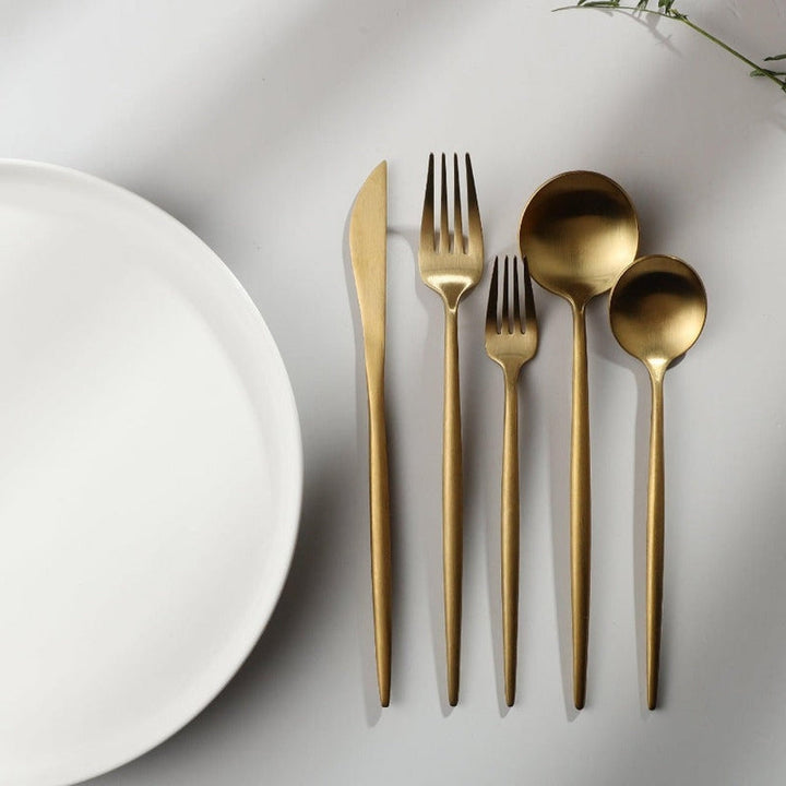 Minimalist cutlery - Pure elegance | Tableware house
