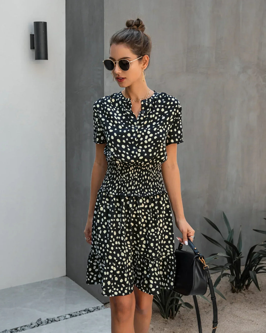 Robe Courte Femme – Imprimé Taches Sauvages & Taille Froncée – Style Décontracté Tendance